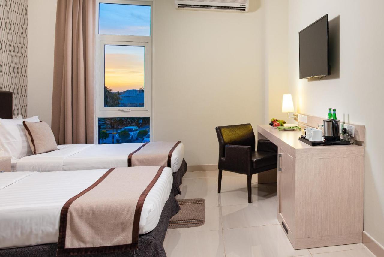 City Hotel Duqm Exterior foto